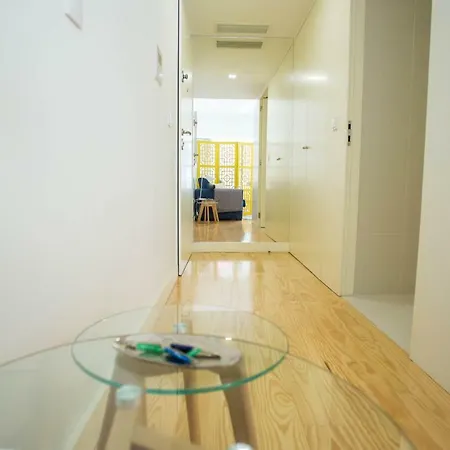 Almada Story By Hosts Apartamento *